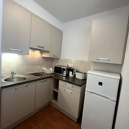 Garay Utca - Unit A52 *